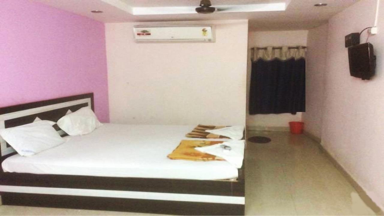 Hotel Upendra Residency Kadapa Exterior foto