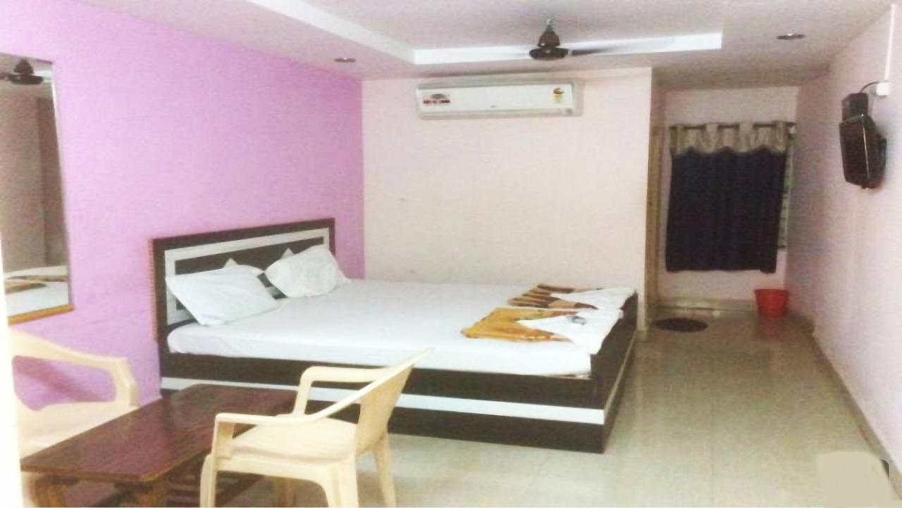 Hotel Upendra Residency Kadapa Exterior foto